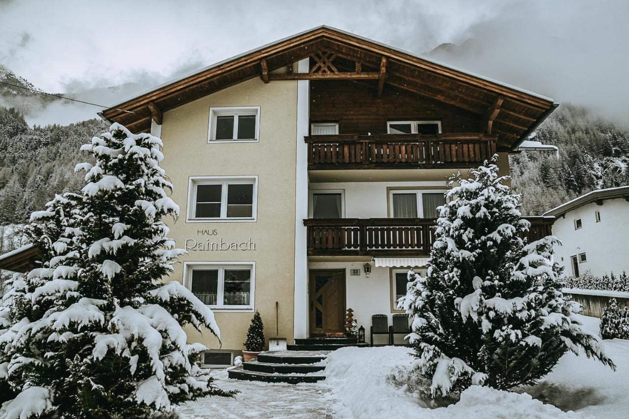Haus Rainbach Hotel Umhausen Buitenkant foto